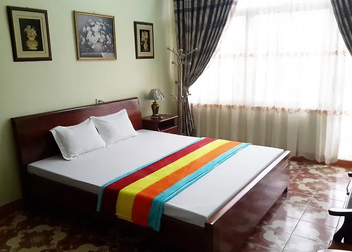 Trang Hotel 2*