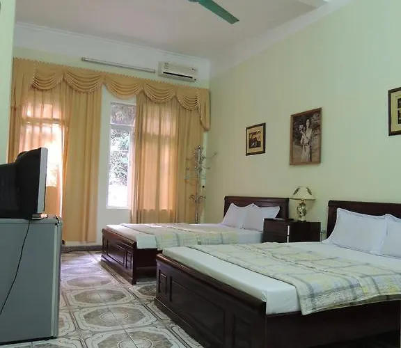 Trang Hotel 2*
