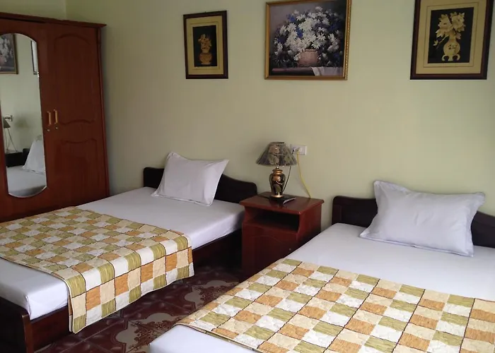 Hotel Trang 2*